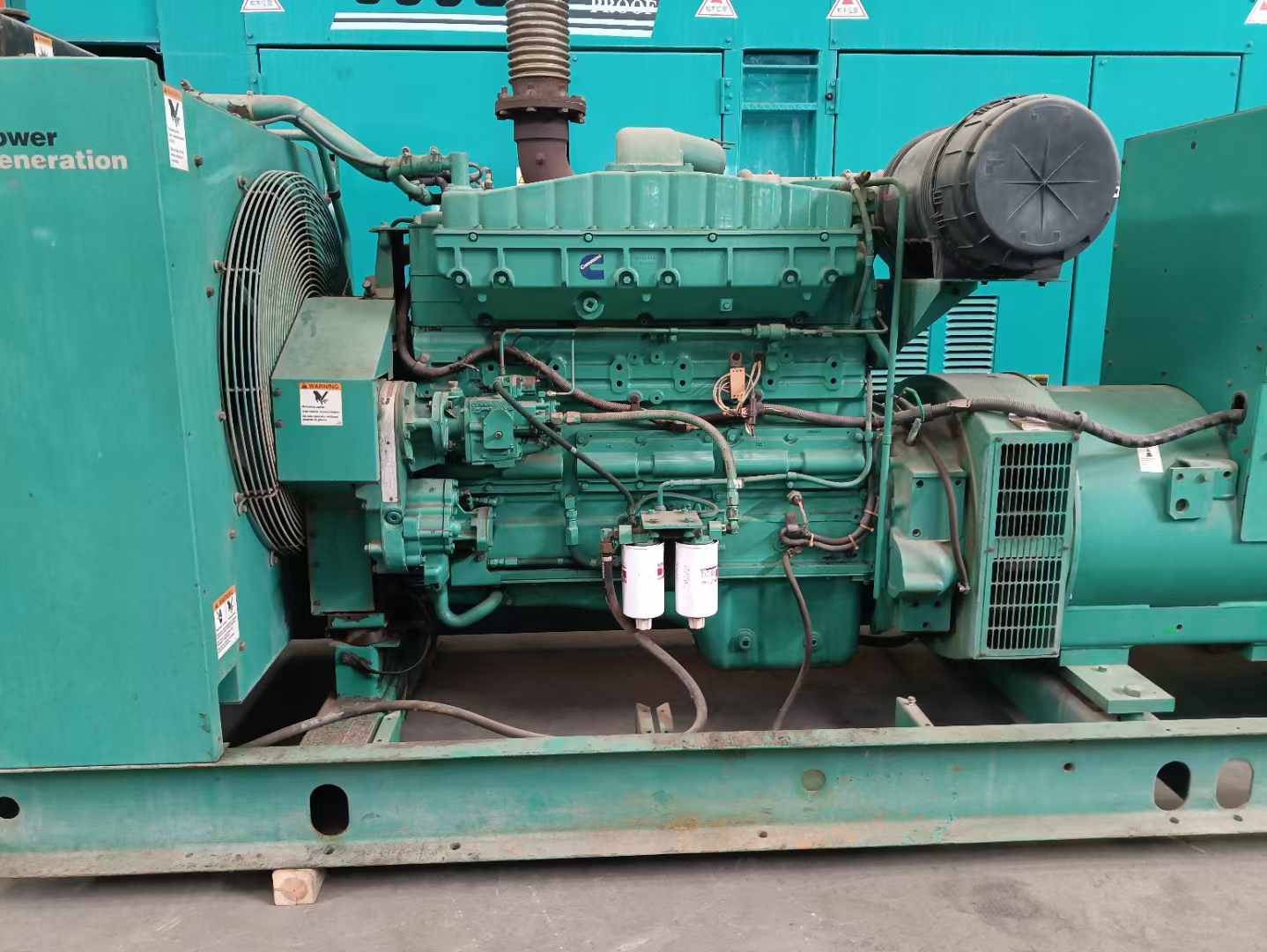 万宁过载会对 600kW 柴油发电机组造成哪些损害?
