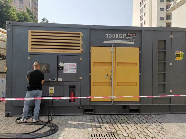 万宁500KW发电机组冬季应该配多大的启动电瓶？